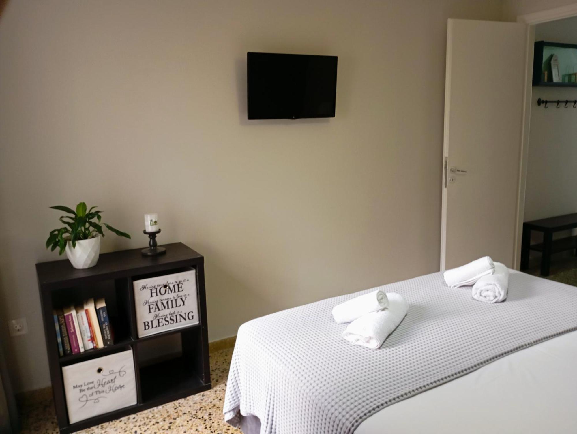 Amazing Apartment Лоутраки Экстерьер фото